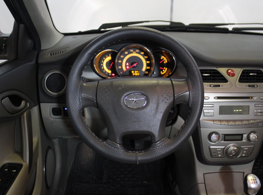 خرید و فروش جک J5 1500 - دنده ای مدل 1394 نقد و اقساط خرید و فروش جک J5 1500 - دنده ای مدل 1394 نقد و اقساط