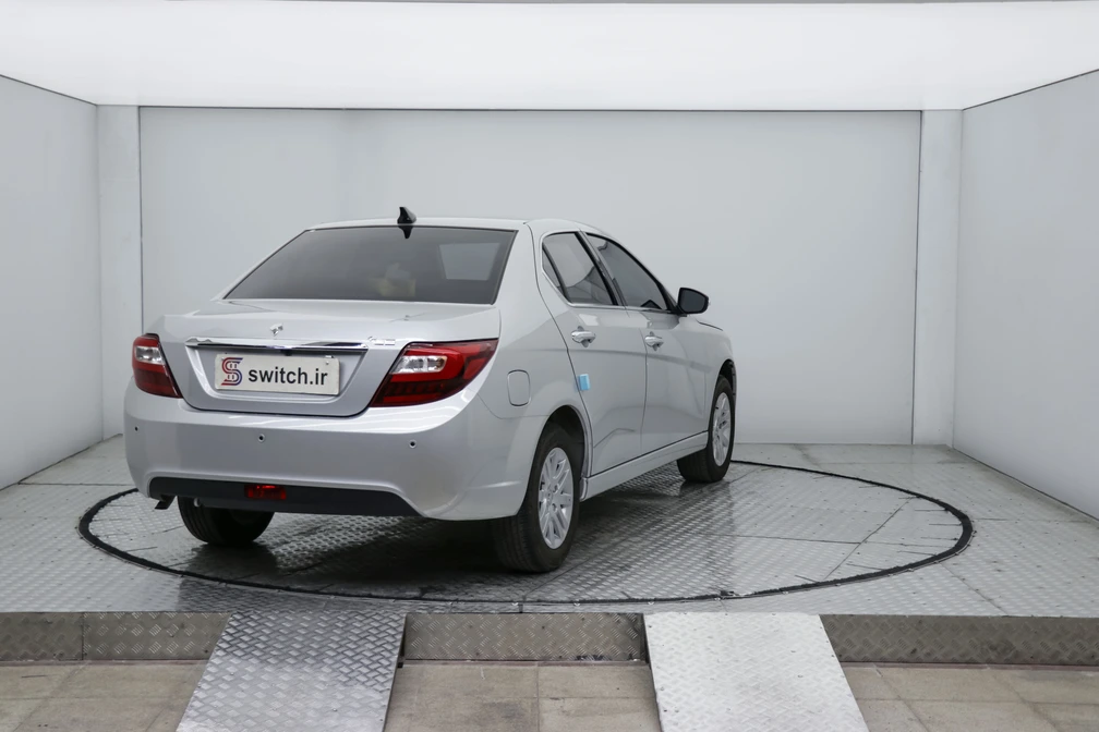 خرید و فروش ایران خودرو دنا پلاس 6 دنده مدل 1404 نقد و اقساط