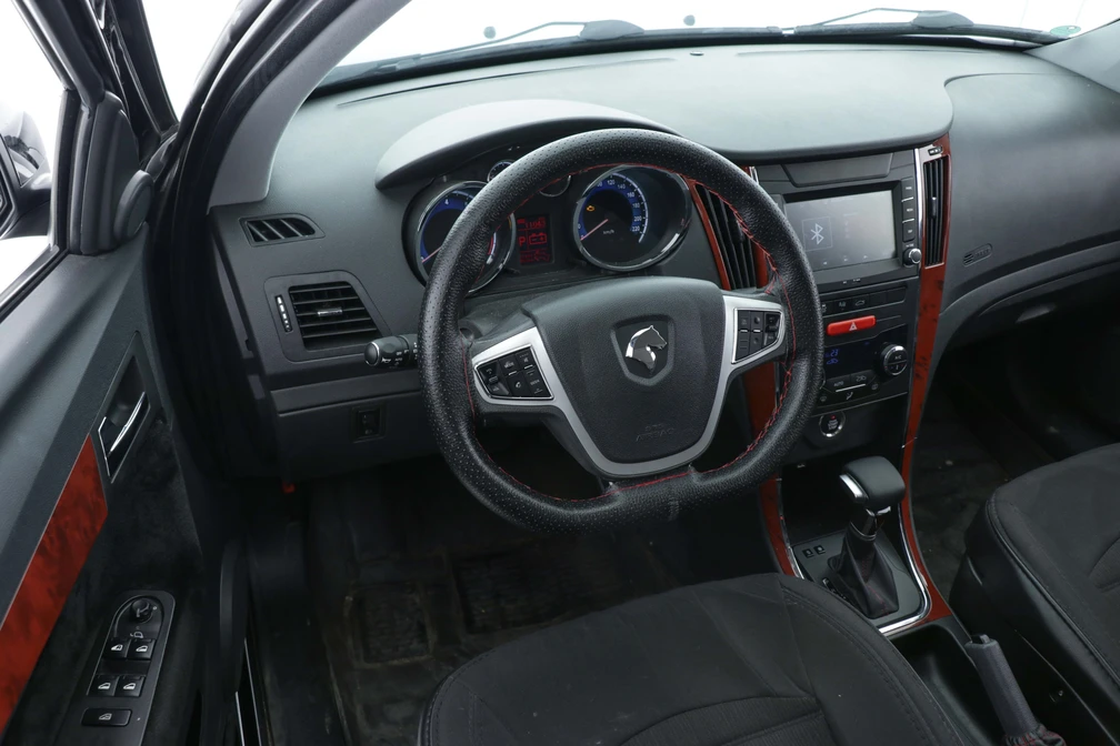 خرید و فروش ایران خودرو دنا پلاس توربو اتوماتیک آپشنال مدل 1403 نقد و اقساط