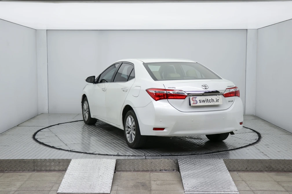 خرید و فروش تویوتا کرولا GLI - فول مدل 2015 نقد و اقساط خرید و فروش تویوتا کرولا GLI - فول مدل 2015 نقد و اقساط