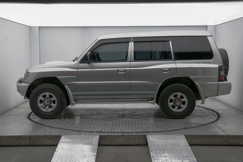 خرید و فروش میتسوبیشی پاجرو مونتاژ اتوماتیک مدل 1386 نقد و اقساط خرید و فروش میتسوبیشی پاجرو مونتاژ اتوماتیک مدل 1386 نقد و اقساط