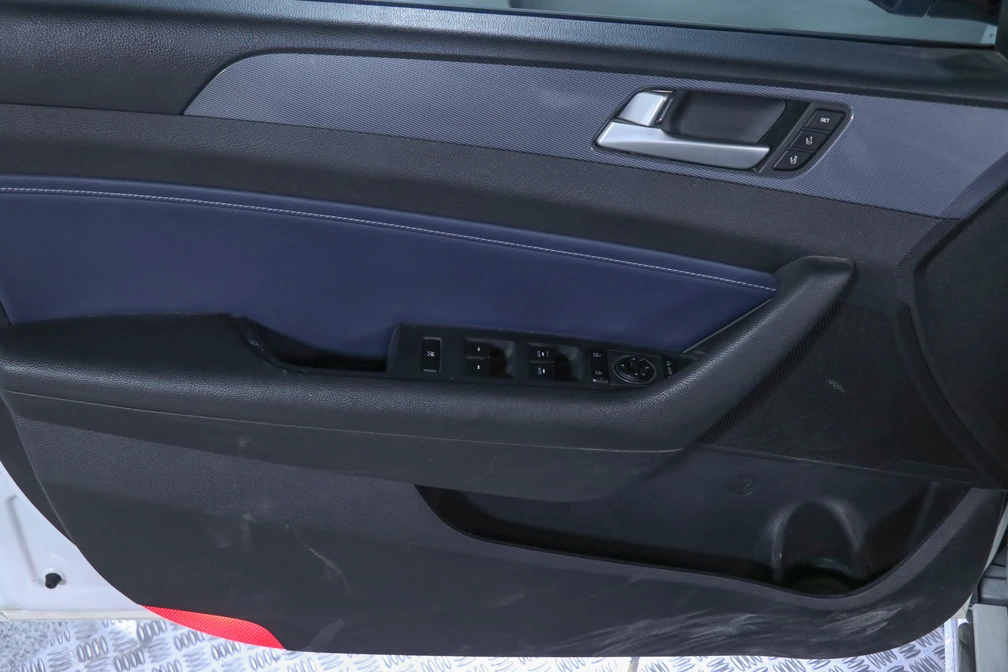 خرید و فروش هیوندای سوناتا هیبرید GLS PLUS  مدل 2017 نقد و اقساط