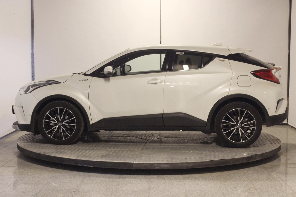 خرید و فروش تویوتا CHR هیبرید آیکان مدل 2018 نقد و اقساط خرید و فروش تویوتا CHR هیبرید آیکان مدل 2018 نقد و اقساط