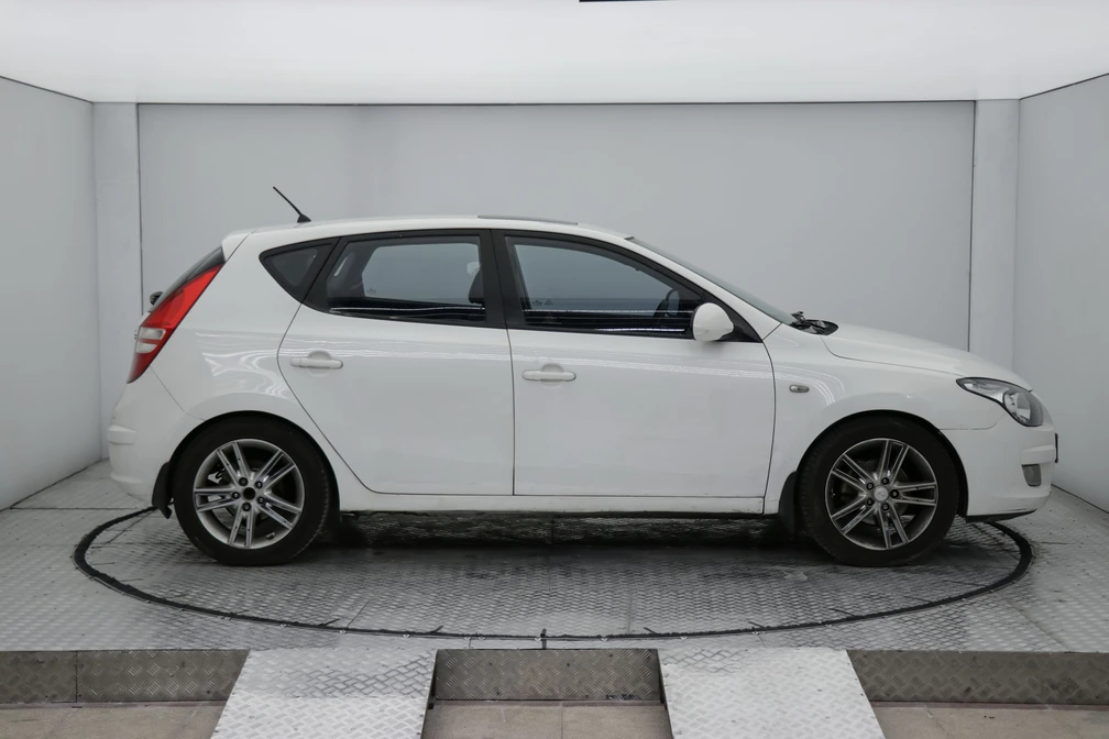 خرید و فروش هیوندای i30 FD - فول مدل 2010 نقد و اقساط
