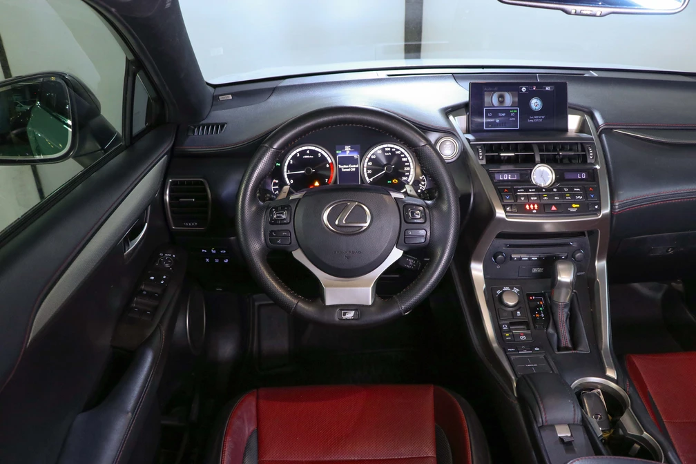 خرید و فروش لکسوس NX 200T - F SPORT - شش کلید - سقف فلز مدل 2016 نقد و اقساط