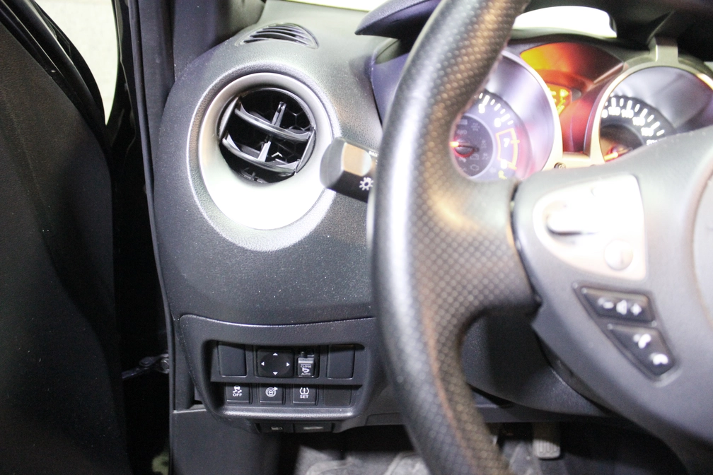 خرید و فروش نیسان جوک اسکای پک مدل 2017 نقد و اقساط