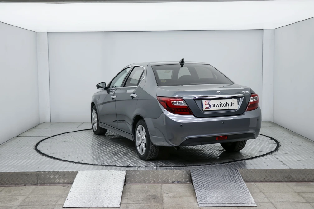 خرید و فروش ایران خودرو دنا پلاس توربو اتوماتیک مدل 1401 نقد و اقساط