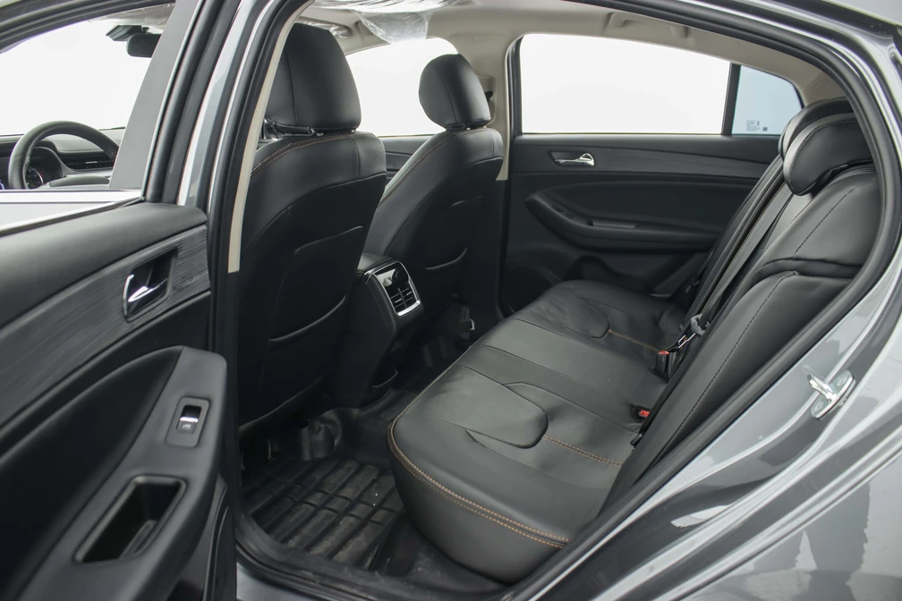 خرید و فروش چری آریزو 5 توربو فیس لیفت اسپرت اکسلنت مدل 1402 نقد و اقساط