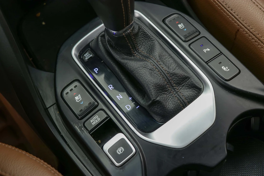 خرید و فروش هیوندای سانتافه (ix45) DM - 2400 - MPI - دو دیفرانسیل - فول مدل 2016 نقد و اقساط