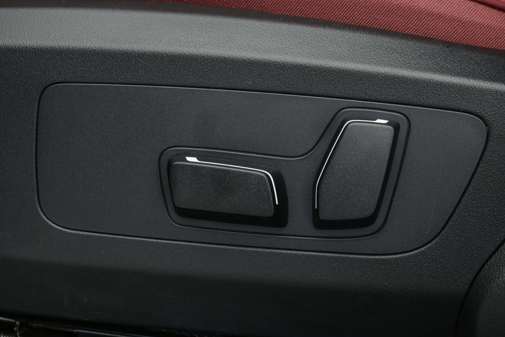 خرید و فروش ب ام و X3 xDrive 25L مدل 2025 نقد و اقساط خرید و فروش ب ام و X3 xDrive 25L مدل 2025 نقد و اقساط