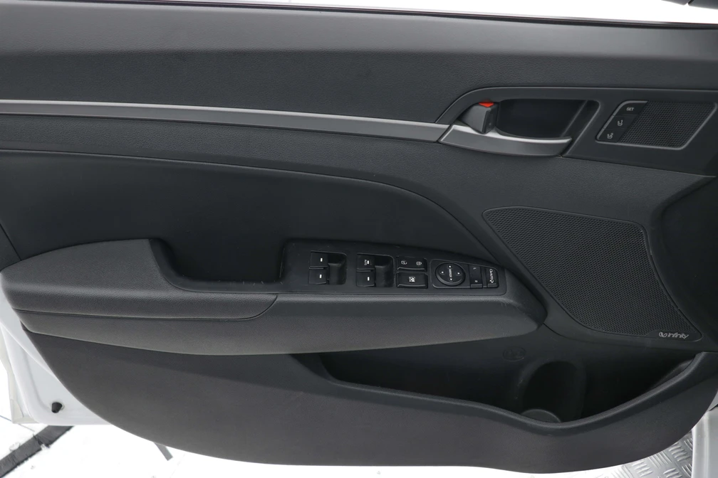 خرید و فروش هیوندای النترا AD - فول مدل 2018 نقد و اقساط