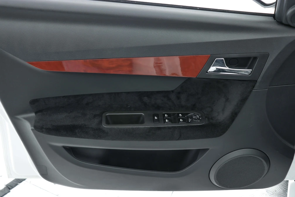 خرید و فروش ایران خودرو دنا پلاس توربو اتوماتیک آپشنال مدل 1404 نقد و اقساط خرید و فروش ایران خودرو دنا پلاس توربو اتوماتیک آپشنال مدل 1404 نقد و اقساط