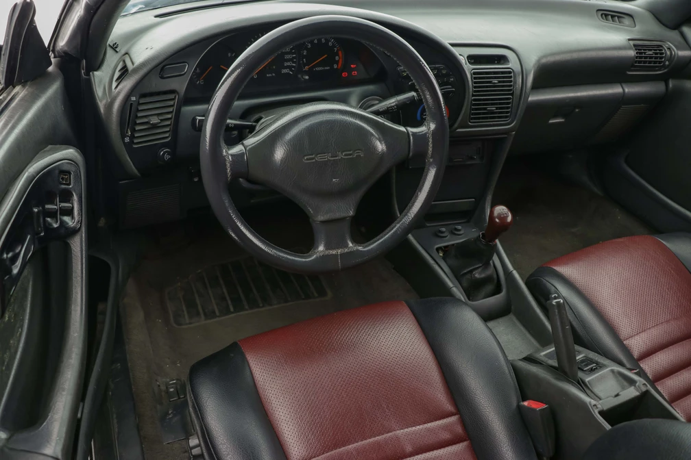 خرید و فروش تویوتا سلیکا دنده ای مدل 1991 نقد و اقساط