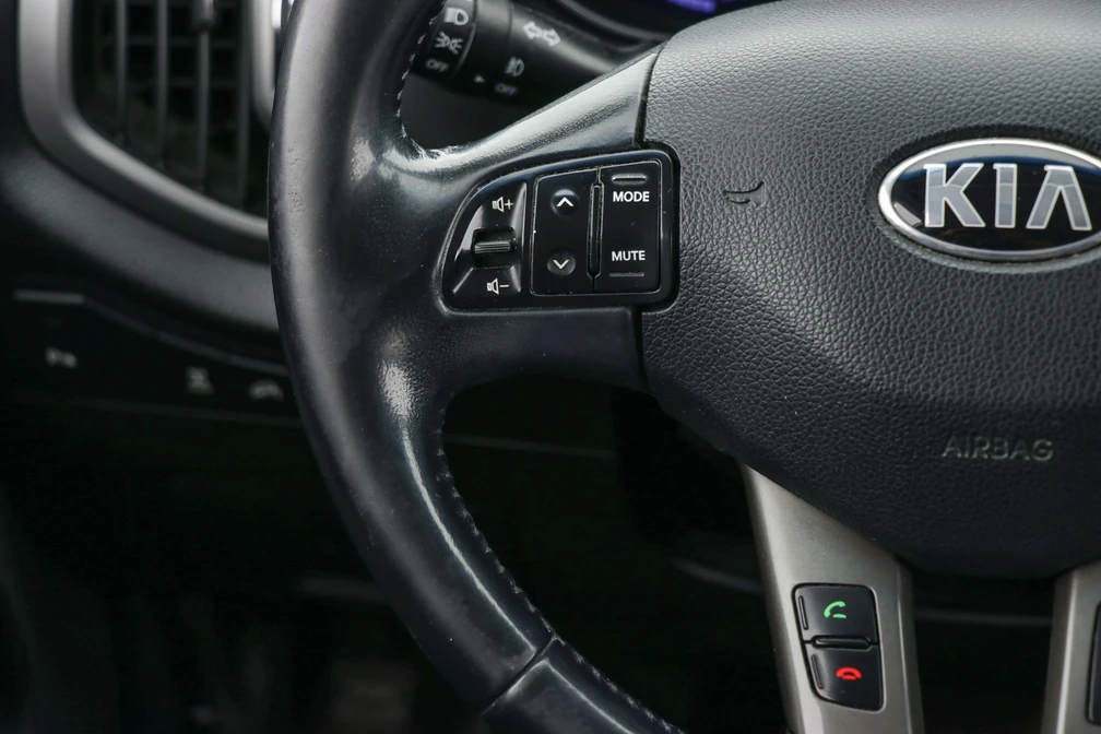 خرید و فروش کیا اسپورتیج SL - فول مدل 2015 نقد و اقساط