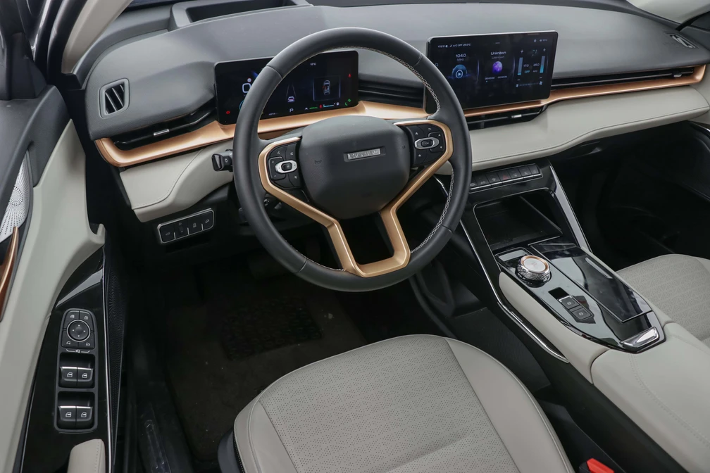 خرید و فروش هاوال H6 HEV اتوماتیک مدل 2025 نقد و اقساط خرید و فروش هاوال H6 HEV اتوماتیک مدل 2025 نقد و اقساط