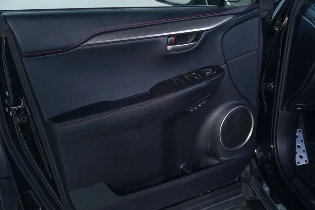 خرید و فروش لکسوس NX 200T - F SPORT - هفت کلید - سقف فلز مدل 2016 نقد و اقساط