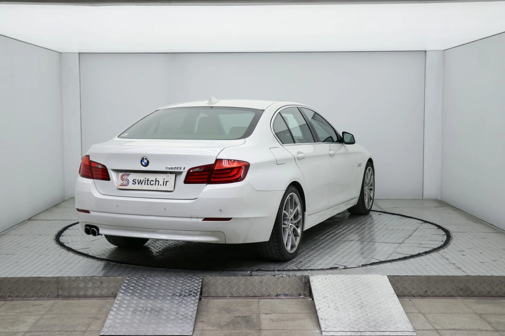 خرید و فروش ب ام و سری 5 528i - فول مدل 2013 نقد و اقساط خرید و فروش ب ام و سری 5 528i - فول مدل 2013 نقد و اقساط