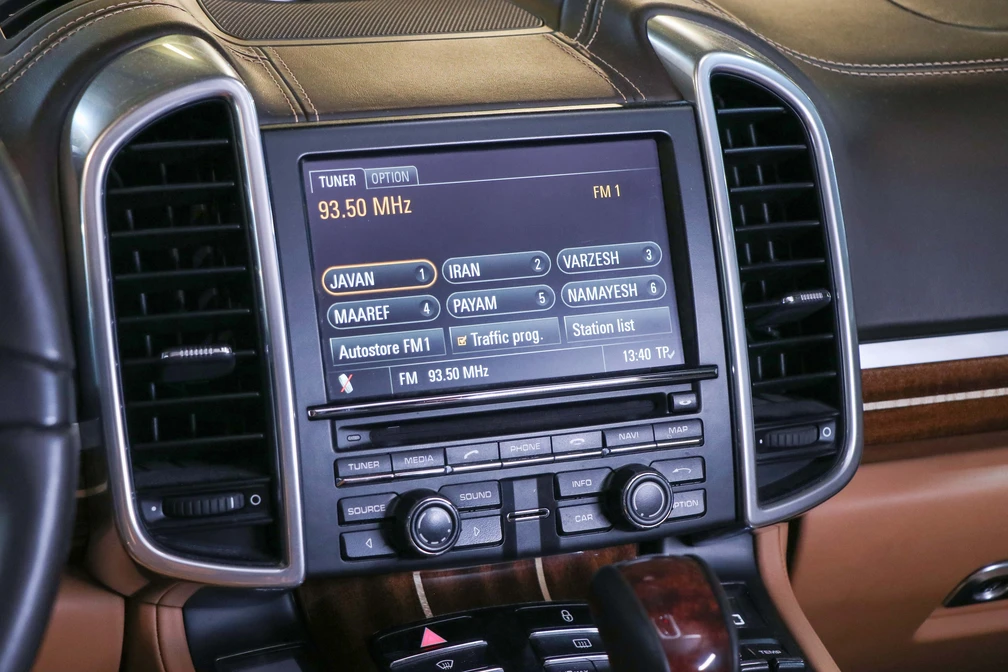 خرید و فروش پورشه کاین شش سیلندر مدل 2013 نقد و اقساط