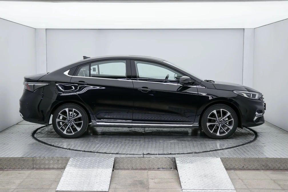 خرید و فروش فونیکس آریزو 6 پرو اتوماتیک مدل 1402 نقد و اقساط