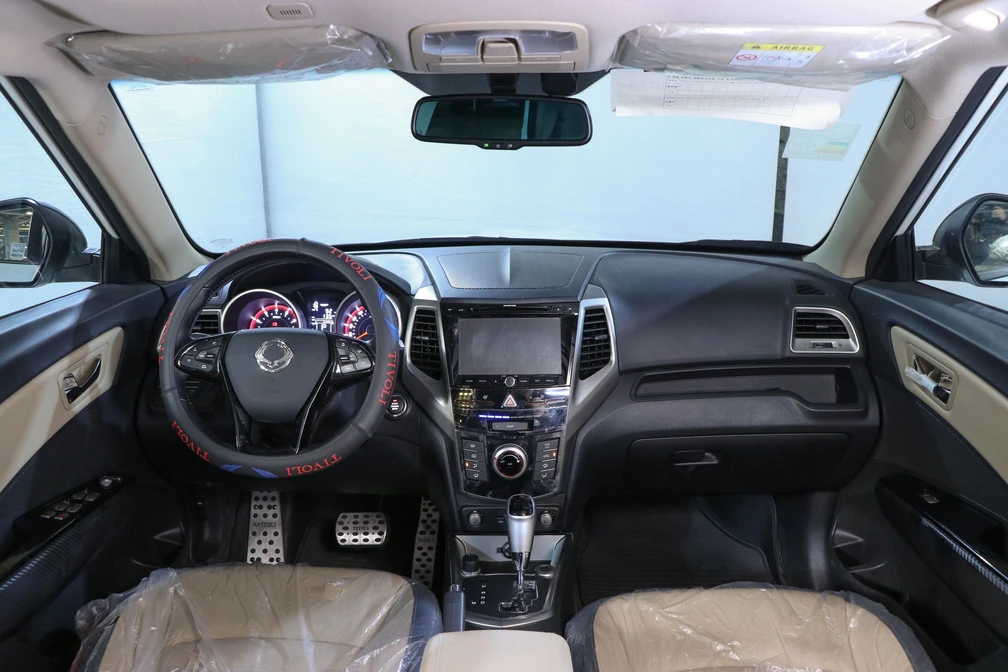 خرید و فروش سانگ یانگ تیوولی آرمور مدل 2017 نقد و اقساط