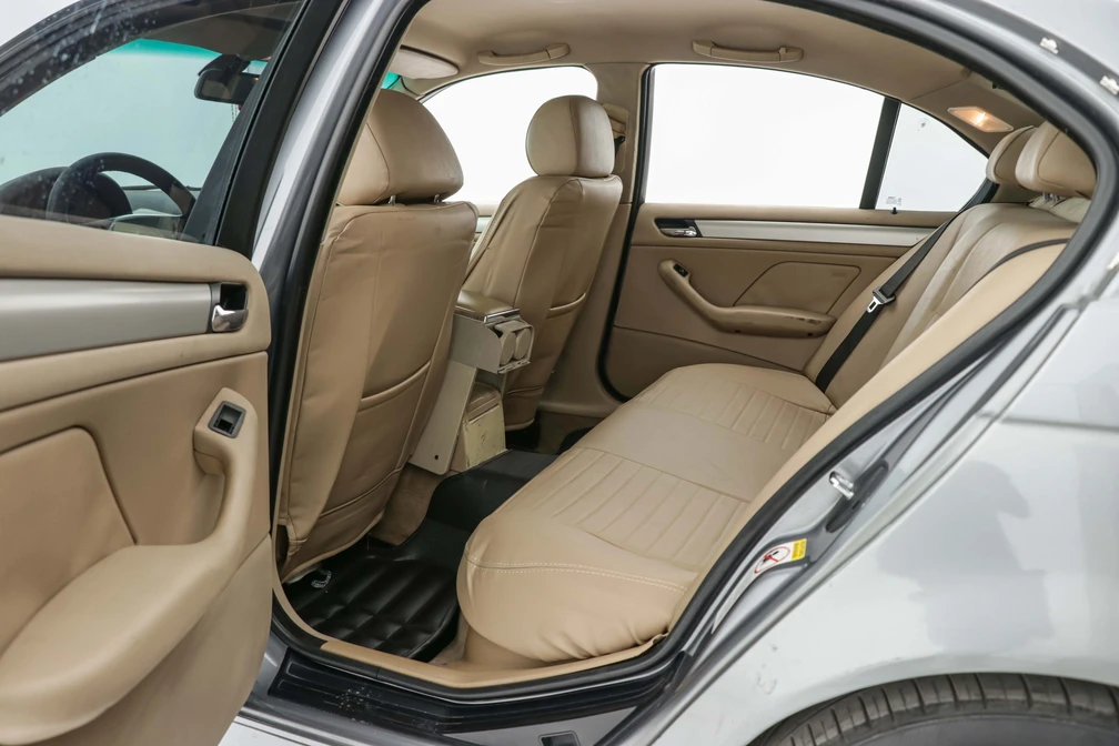 خرید و فروش ب ام و سری 3 318i - دنده ای مدل 2005 نقد و اقساط خرید و فروش ب ام و سری 3 318i - دنده ای مدل 2005 نقد و اقساط