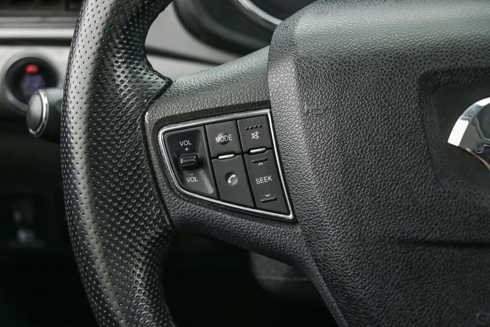 خرید و فروش ایران خودرو تارا V2 مدل 1401 نقد و اقساط