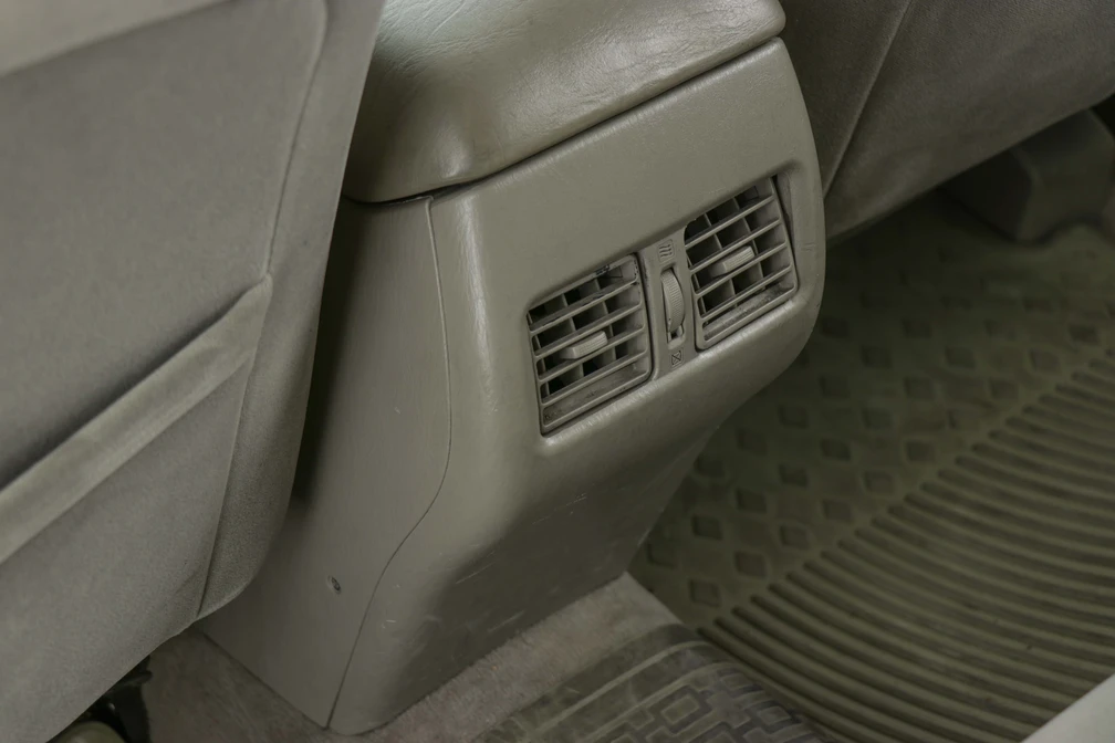 خرید و فروش تویوتا کمری گرند دنده ای مدل 2006 نقد و اقساط