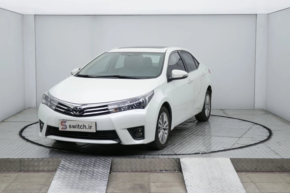 خرید و فروش تویوتا کرولا D-4T - نیمه فول مدل 2022 نقد و اقساط خرید و فروش تویوتا کرولا D-4T - نیمه فول مدل 2022 نقد و اقساط