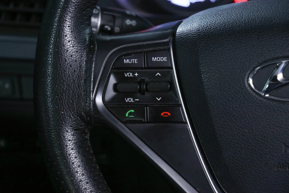 خرید و فروش هیوندای سوناتا هیبرید GLS PLUS  مدل 2017 نقد و اقساط