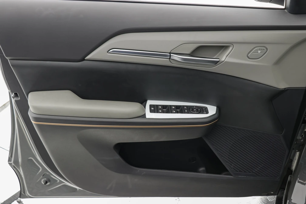 خرید و فروش کیا EV5 فول مدل 2025 نقد و اقساط خرید و فروش کیا EV5 فول مدل 2025 نقد و اقساط