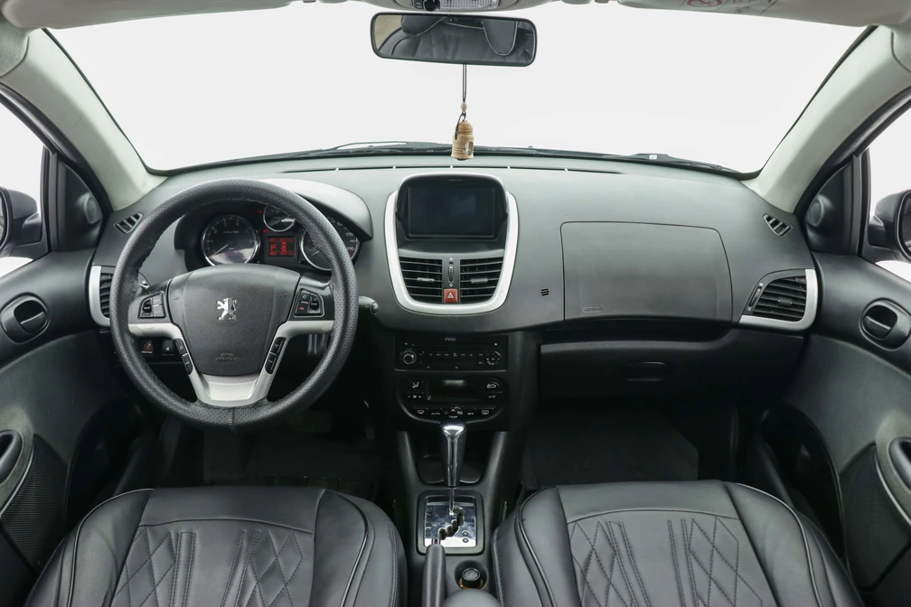 خرید و فروش پژو 207 اتوماتیک مدل 1399 نقد و اقساط