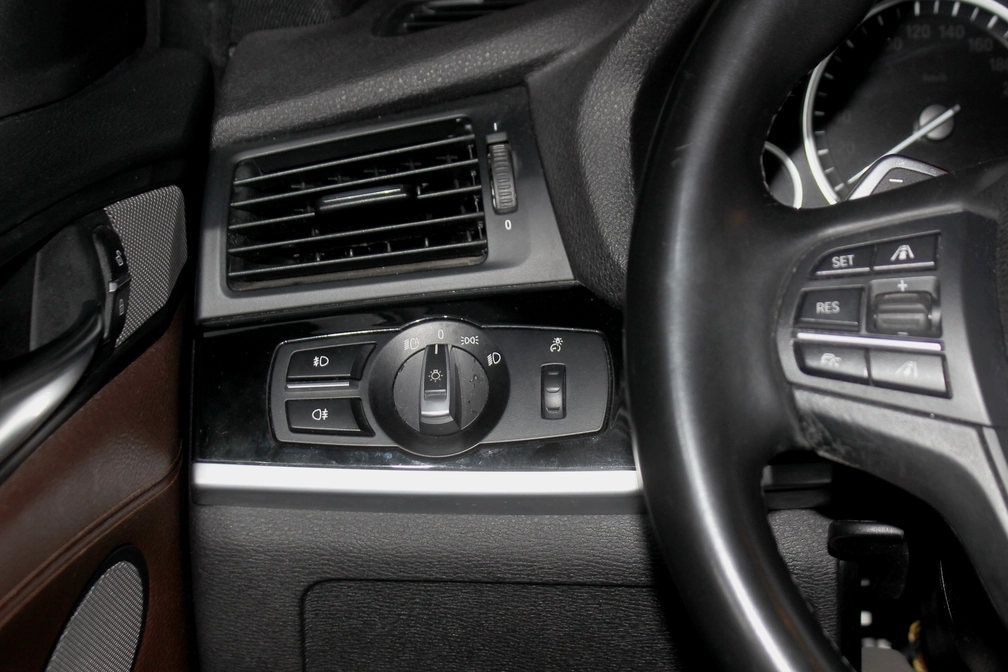 خرید و فروش ب ام و X4 28 - فول مدل 2016 نقد و اقساط خرید و فروش ب ام و X4 28 - فول مدل 2016 نقد و اقساط