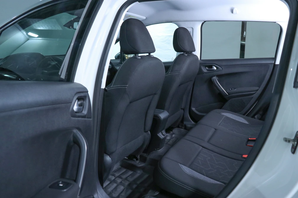 خرید و فروش پژو 2008 اتوماتیک مدل 1398 نقد و اقساط