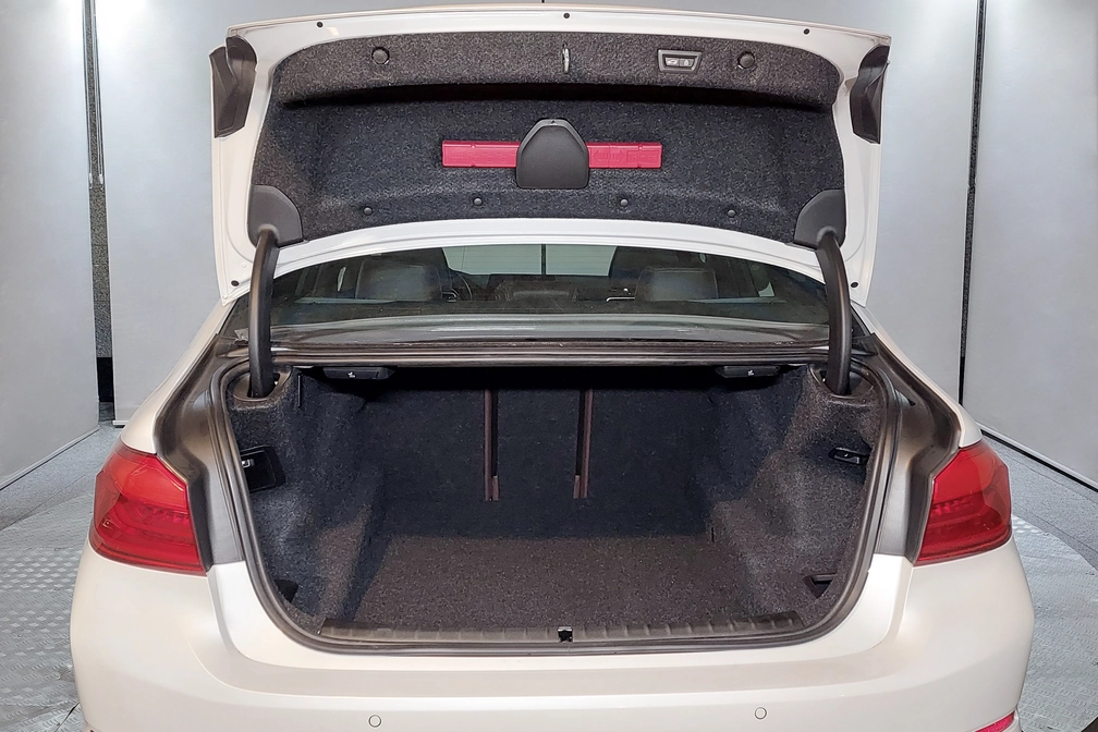 خرید و فروش ب ام و سری 5 530i - پرفکشن مدل 2018 نقد و اقساط خرید و فروش ب ام و سری 5 530i - پرفکشن مدل 2018 نقد و اقساط