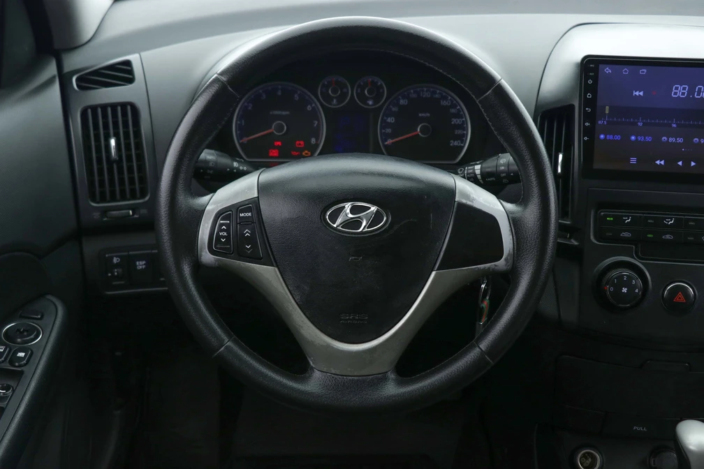 خرید و فروش هیوندای i30 FD - فول مدل 2010 نقد و اقساط