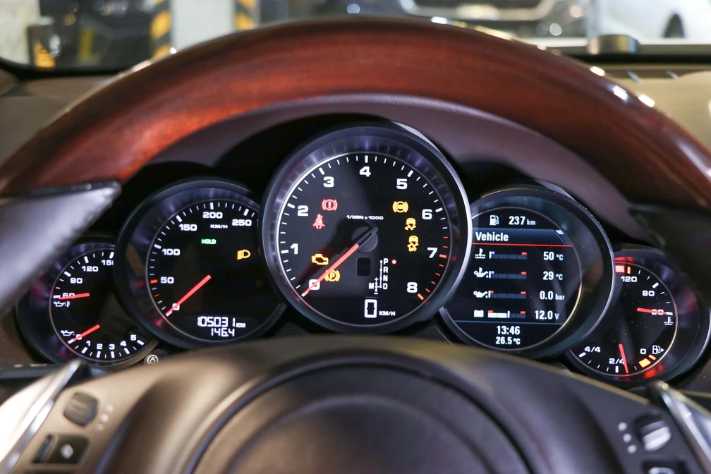 خرید و فروش پورشه کاین شش سیلندر مدل 2013 نقد و اقساط