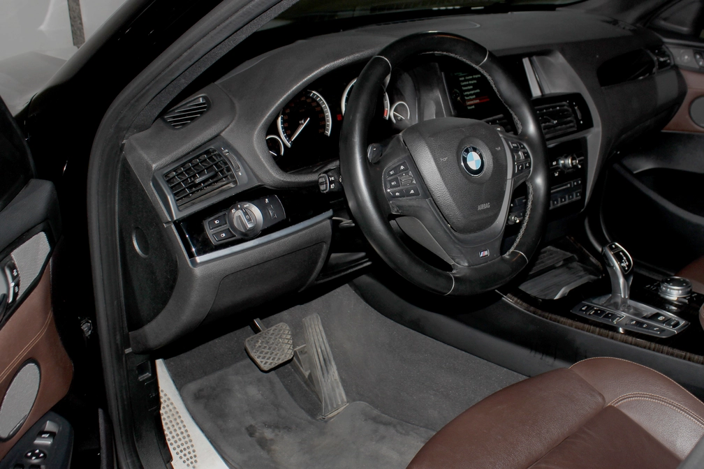 خرید و فروش ب ام و X4 28 - فول مدل 2016 نقد و اقساط خرید و فروش ب ام و X4 28 - فول مدل 2016 نقد و اقساط