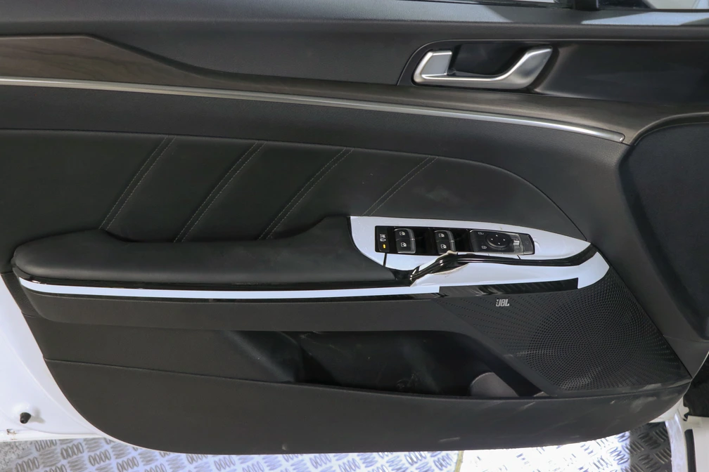 خرید و فروش کیا K5 DL3 - توربو نیمه فول مدل 2024 نقد و اقساط خرید و فروش کیا K5 DL3 - توربو نیمه فول مدل 2024 نقد و اقساط