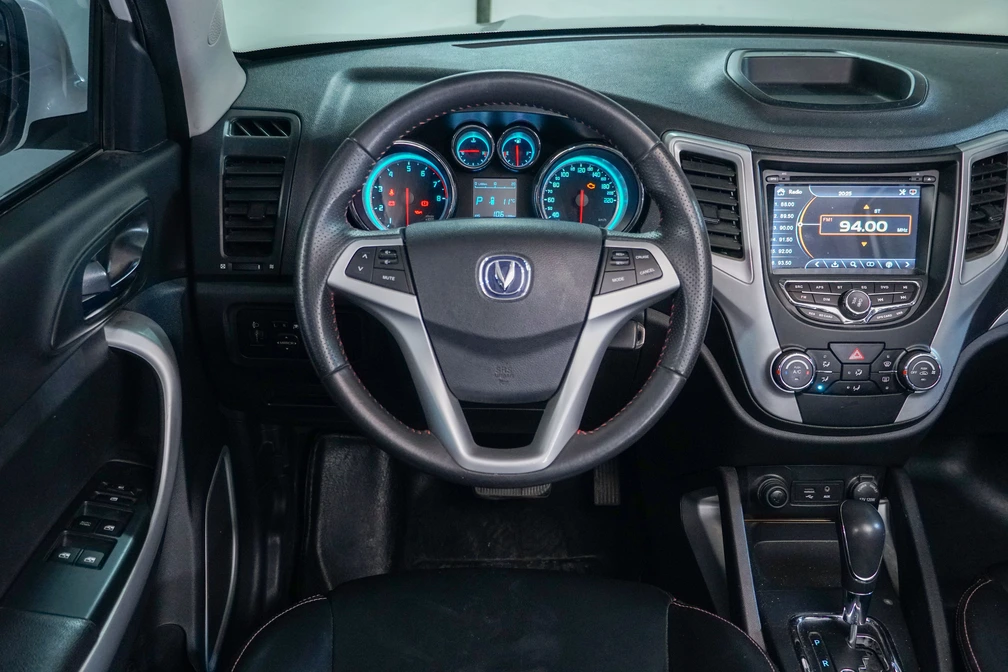 خرید و فروش چانگان CS35 مونتاژ اتوماتیک مدل 1397 نقد و اقساط