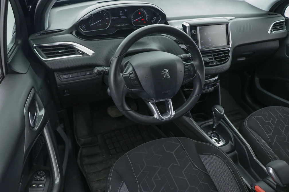 خرید و فروش پژو 2008 اتوماتیک مدل 1397 نقد و اقساط خرید و فروش پژو 2008 اتوماتیک مدل 1397 نقد و اقساط