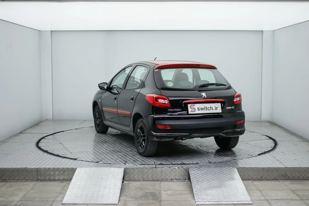 خرید و فروش پژو 207 MC اتوماتیک 6 سرعته مدل 1402 نقد و اقساط