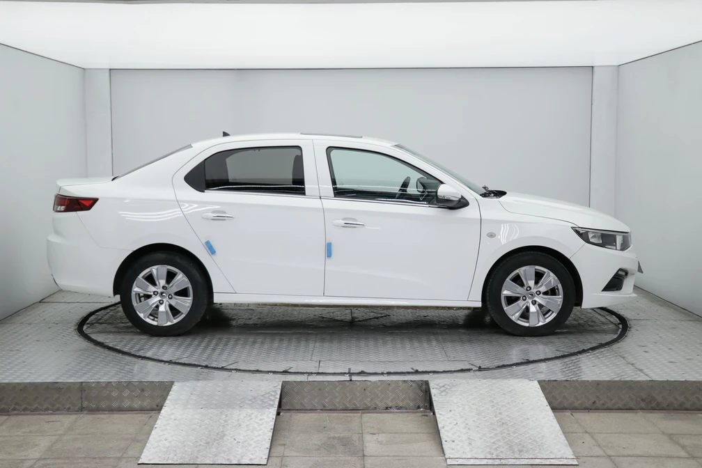 خرید و فروش ایران خودرو تارا V2 مدل 1401 نقد و اقساط