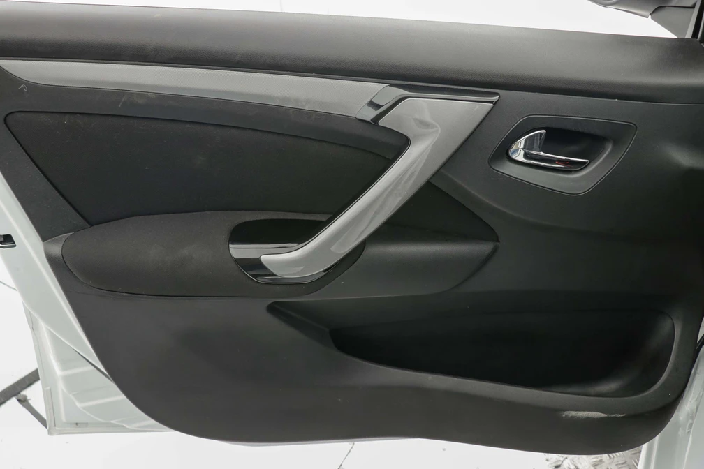 خرید و فروش ایران خودرو تارا V2 مدل 1401 نقد و اقساط