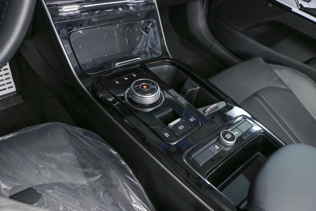 خرید و فروش کیا K5 DL3 - توربو نیمه فول مدل 2024 نقد و اقساط خرید و فروش کیا K5 DL3 - توربو نیمه فول مدل 2024 نقد و اقساط