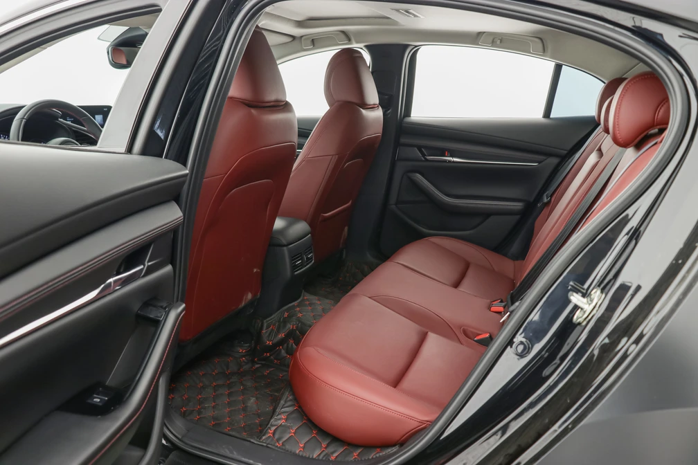 خرید و فروش مزدا 3 PE مدل 2025 نقد و اقساط خرید و فروش مزدا 3 PE مدل 2025 نقد و اقساط