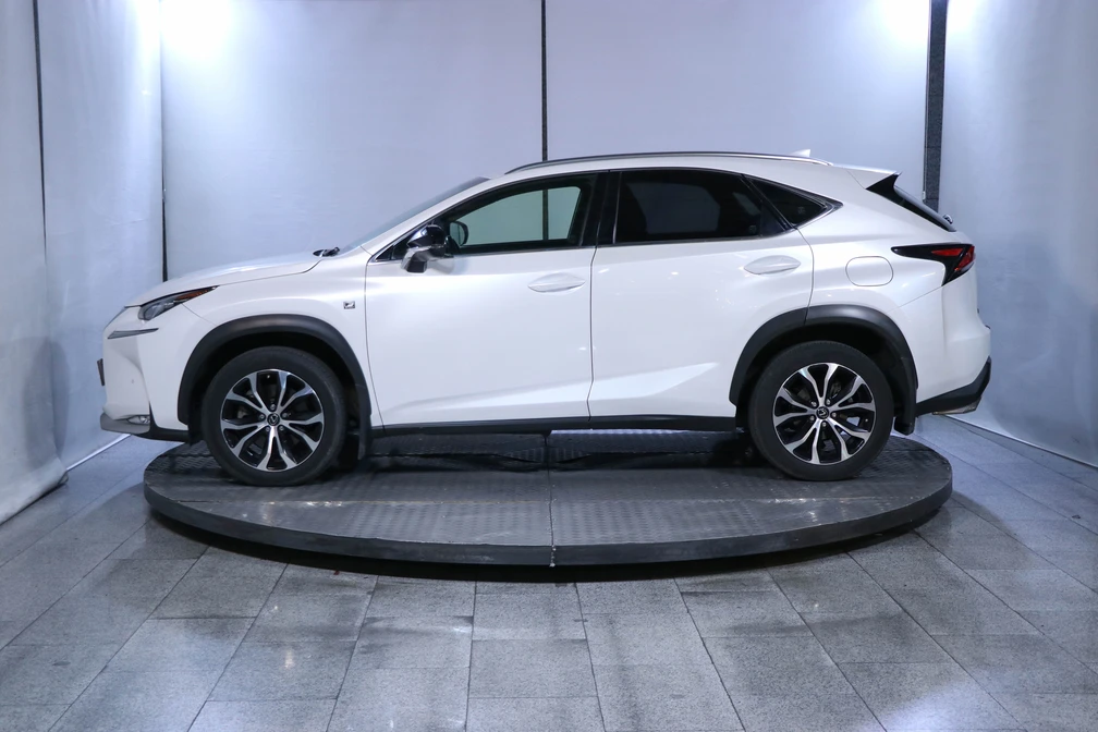 خرید و فروش لکسوس NX 200T - F SPORT - هفت کلید - سقف سانروف مدل 2015 نقد و اقساط