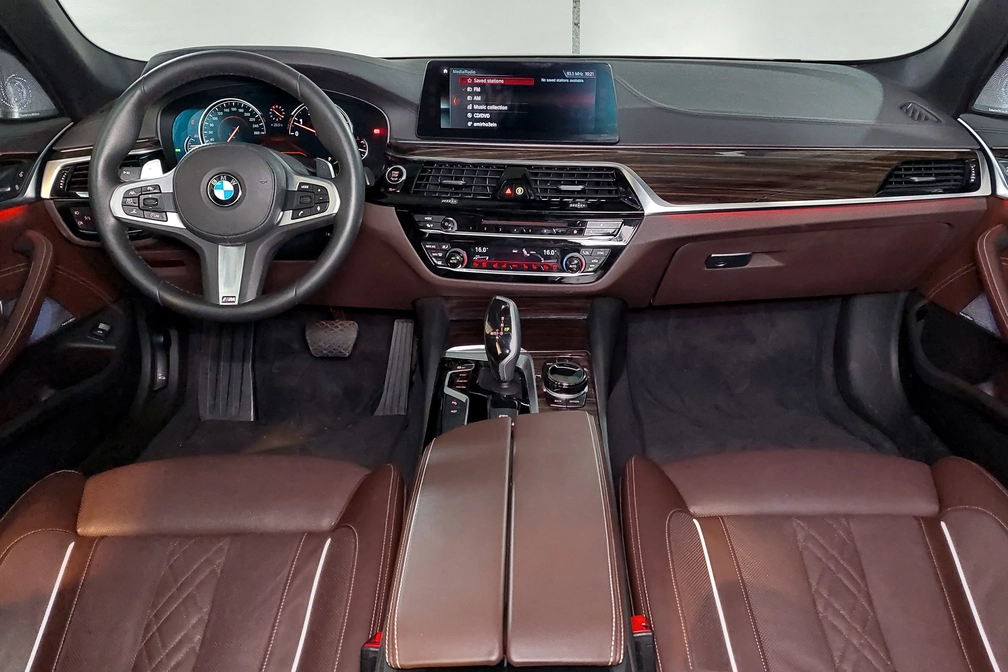 خرید و فروش ب ام و سری 5 530i - پرفکشن مدل 2018 نقد و اقساط خرید و فروش ب ام و سری 5 530i - پرفکشن مدل 2018 نقد و اقساط