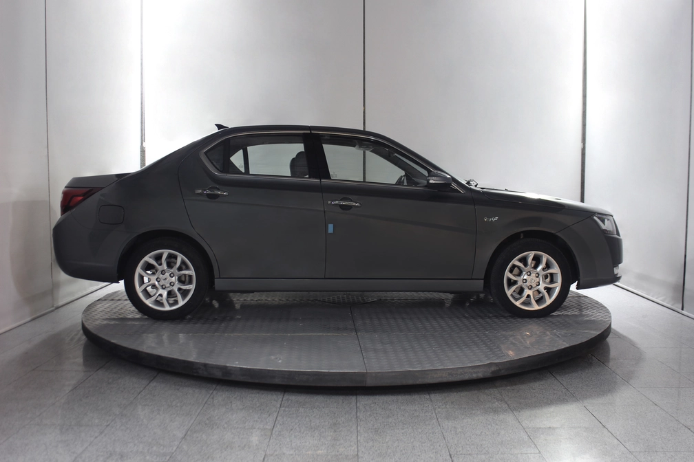 خرید و فروش ایران خودرو دنا پلاس توربو اتوماتیک مدل 1400 نقد و اقساط خرید و فروش ایران خودرو دنا پلاس توربو اتوماتیک مدل 1400 نقد و اقساط