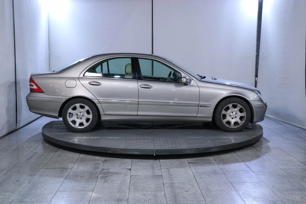 خرید و فروش بنز کلاس C 200 مدل 2006 نقد و اقساط