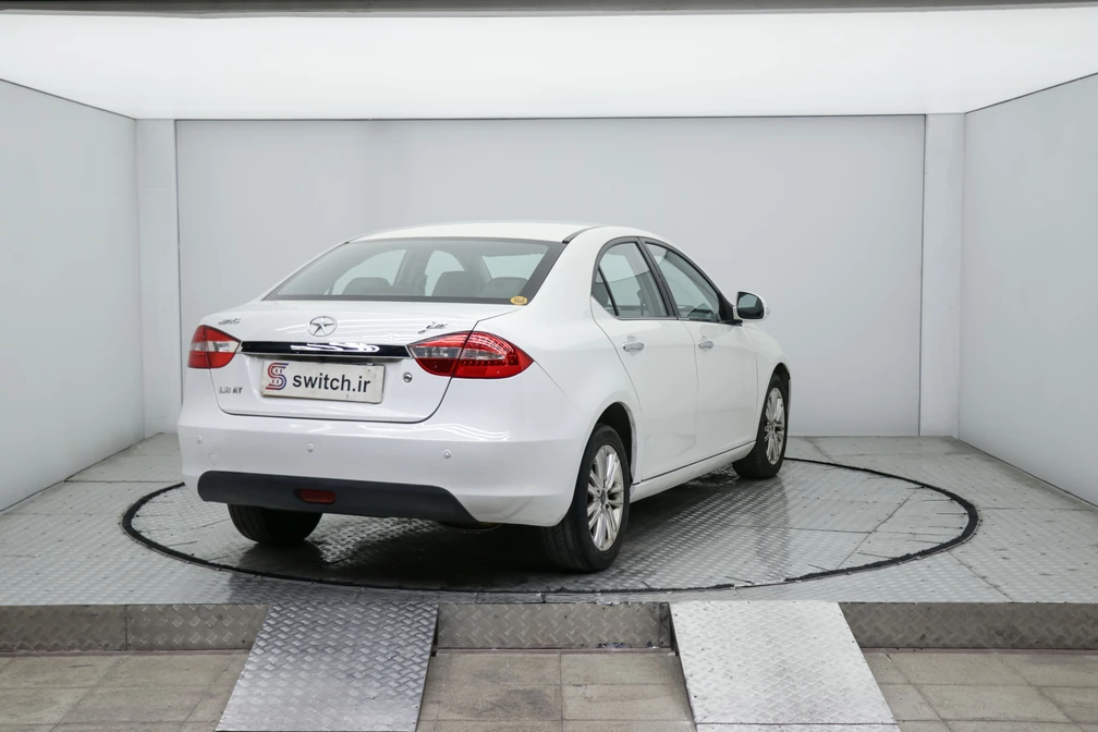 خرید و فروش جک J5 1800 - اتوماتیک مدل 1393 نقد و اقساط